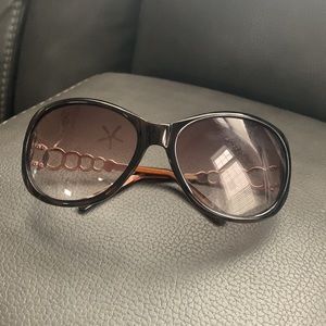 Guess Logo Women’s Sunglasses